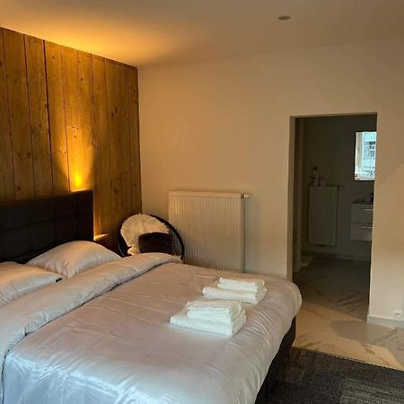 Grote Kamer In Brugge Centrum Met Badkamer ! Exterior photo